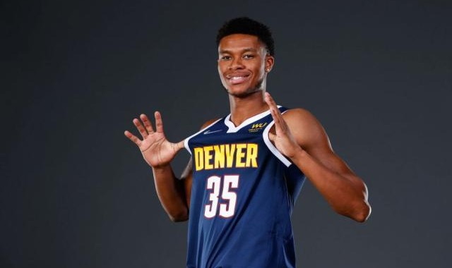 世界杯官方直播软件下载-锋线悍将膝伤赛季报销 掘金被伤病潮弄得支离破碎