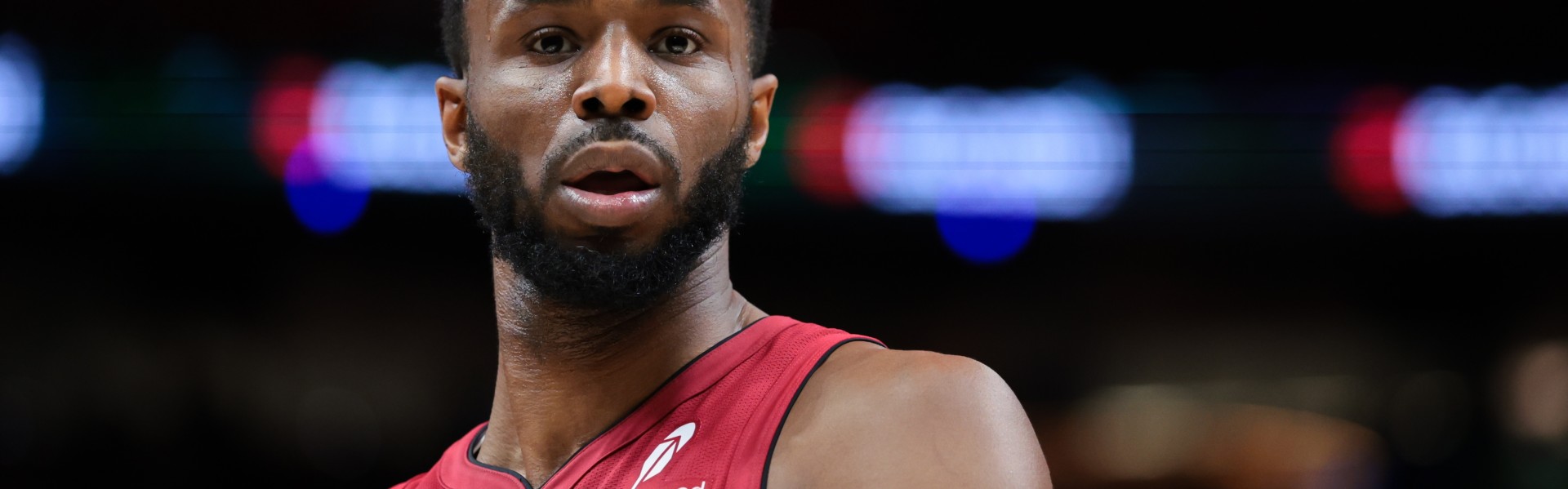 世界杯官方直播软件下载-今天效率挺高！维金斯13中8&amp;三分7中4砍下24+5 无奈球队惨败